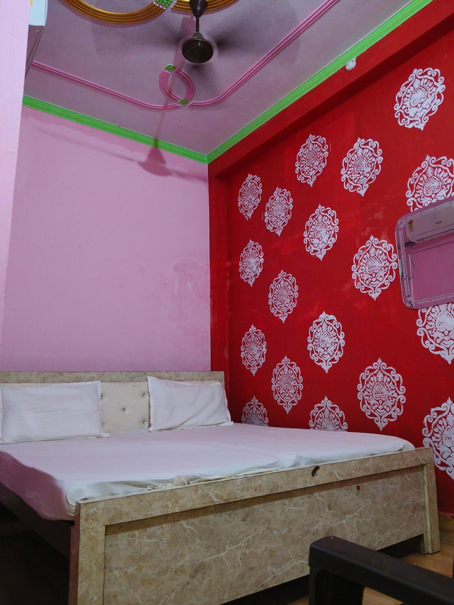 Rameshwar Dham Andhra Bhavan Naimisharanya Kültér fotó